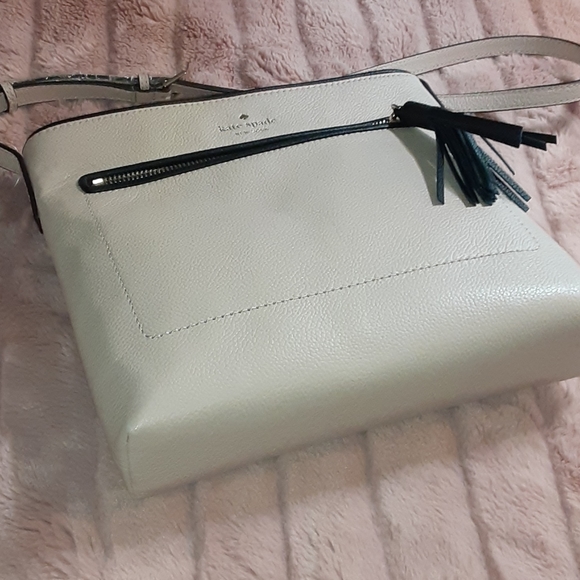 Classic Kate Spade Modern Crossbody - Picture 2 of 7